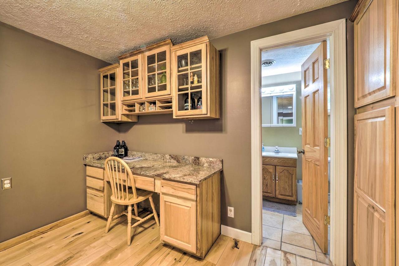13 Mi To Downtown Quiet Lakefront Cottage Травърс Сити Екстериор снимка
